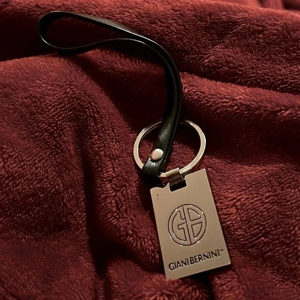 Giani  Bernini Silver Black Leather key ring